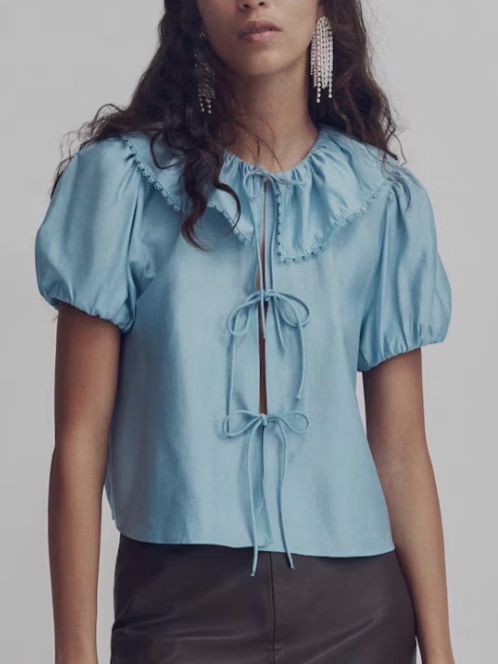 Tie-front blouse - Picture 2 of 7